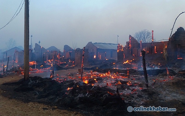 Fire! fire! Two Dang settlements destroyed, victims spend a night without food, losses estimated at Rs 10 million