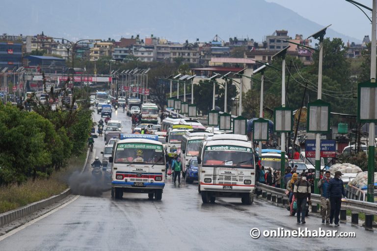 काठमाडौंबाट पूर्व चल्ने यातायातको एउटै व्यवस्थापन