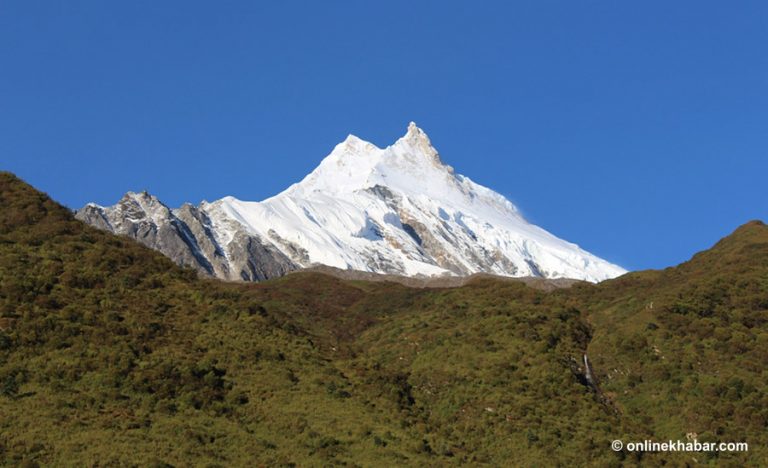 मनास्लु संरक्षण क्षेत्रमा जाने पर्यटकसँग चुमनुब्री गाउँपालिकाले शुल्क उठाउने