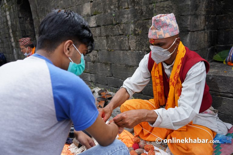 रक्षाबन्धन : सर्वसाधारणले समय हेर्नु पर्दैन, शासन सत्तामा बस्नेहरु सतर्क हुनुपर्छ