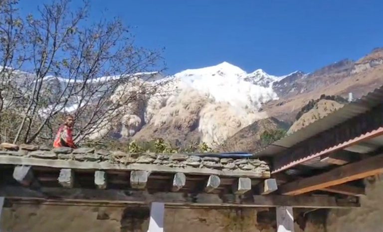 हिम पहिरो प्रभावित मुस्ताङमा फागुन अन्तिम साता पर्वतीय सम्मेलन
