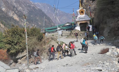 साउनमा अन्नपूर्ण क्षेत्रमा जम्मा साढे ५ हजार पर्यटक