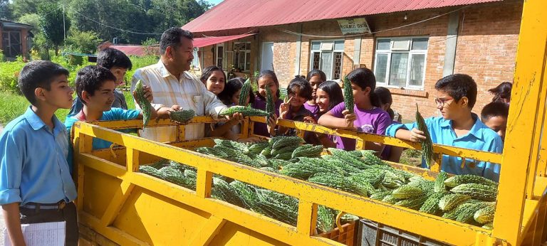 काठमाडौं महानगरमा पढ्दै–कमाउँदै अवधारणामा ‘पार्ट टाइम जब’