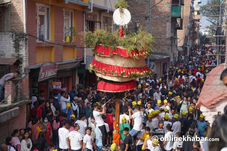 ९ तस्वीरमा हेर्नुहोस्  हाँडीगाउँको जात्रा