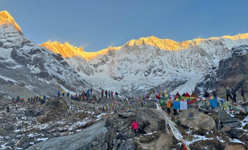 बर्खापछि सुनसान बनेको अन्नपूर्ण पदमार्गमा पर्यटकको चहलपहल