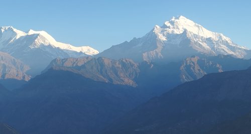 धौलागिरि हिमालमा हिउँको मात्रा घट्दै