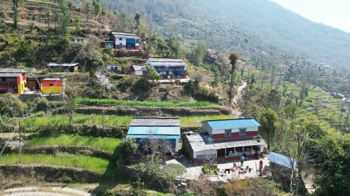 पाहुना पर्खंदै म्याग्दीका टोड्के पूर्णगाउँ सामुदायिक घरबास