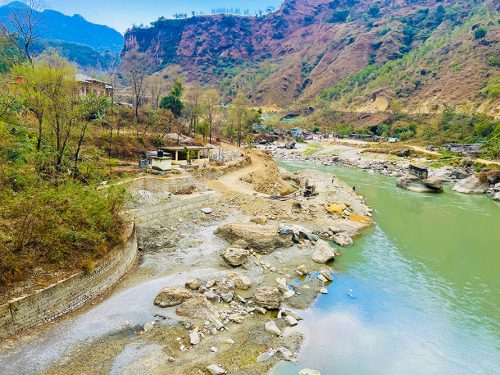 बागलुङका २५ स्थानमा तटबन्ध गरिँदै