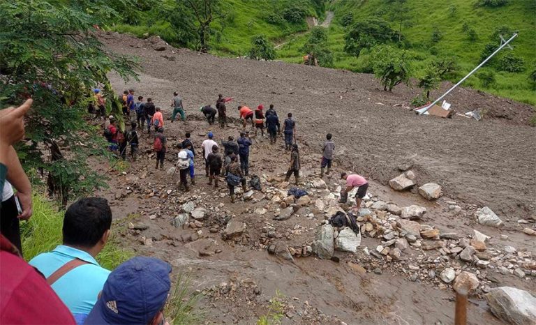 धार्चेको पहिरोमा बेपत्ता युवकको शव ७ दिनपछि भेटियो 