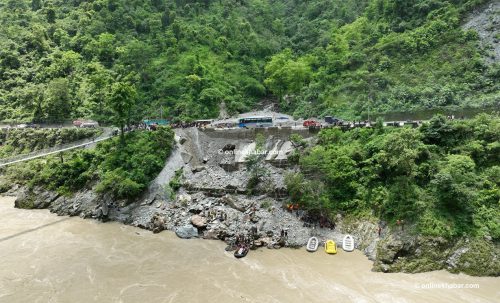 सिमलतालमा बेपत्ता बस खोज्न भारतीय टोली परिचालन