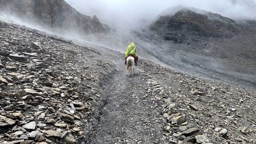 तिलिचो ताल जोड्ने २३ किमी पदमार्ग निर्माण