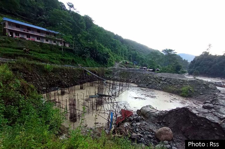 बाढीले भोजपुरको इर्खुवा जलविद्युत् आयोजनामा कार्यरत दुई जना बेपत्ता