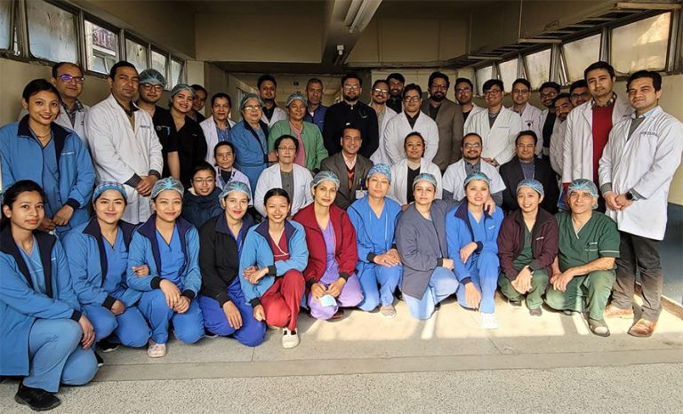 नेपाली चिकित्सक टिमले पाए कलेजो प्रत्यारोपणमा छैटौं सफलता