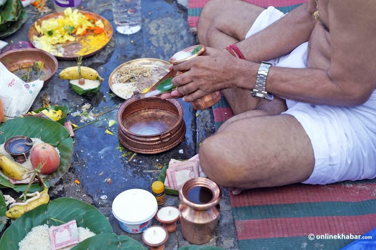 के हो सोह्रश्राद्ध ? यस्तो छ शास्त्रीय विधान