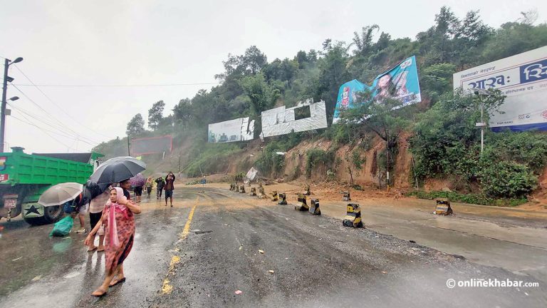 राजमार्गमा व्यापक क्षति, राजधानी–मोफसलको सम्पर्क टुट्यो