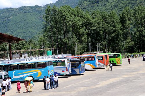 जग्गा दान गरेको २३ वर्षपछि दाबगरामा पुग्यो बस