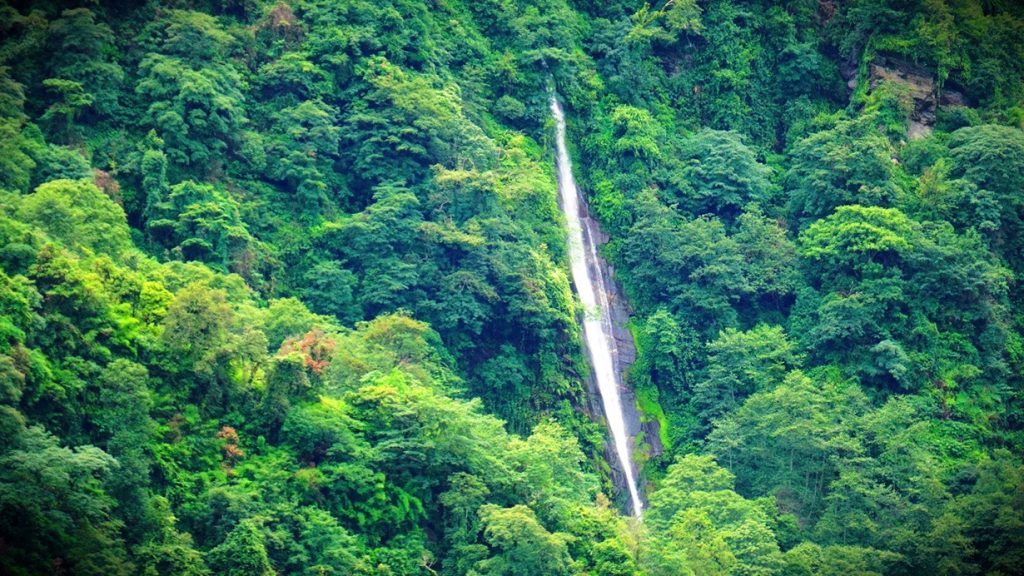 बजेट अभावले ‘महभिर झरना’को भौतिक पूर्वाधार तयार भएन