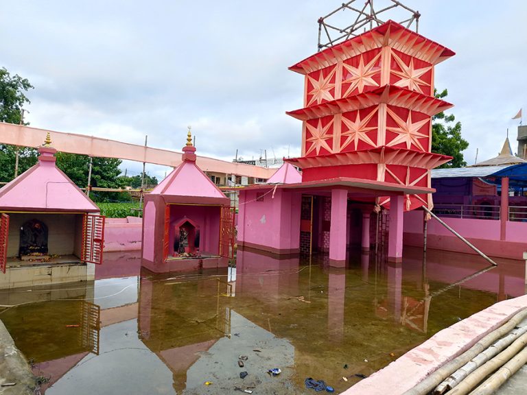 राजदेवी मन्दिर डुबानमा